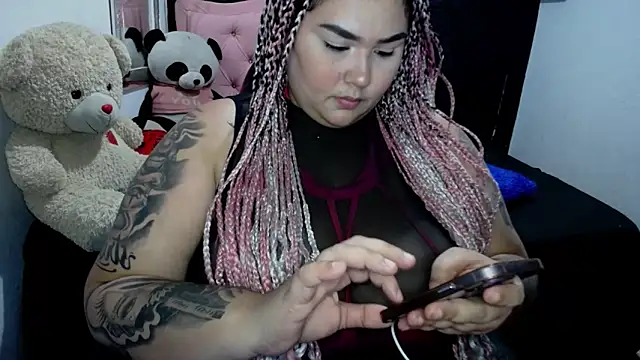 Fernanda Big Boobs online show from 15, 3, 2025