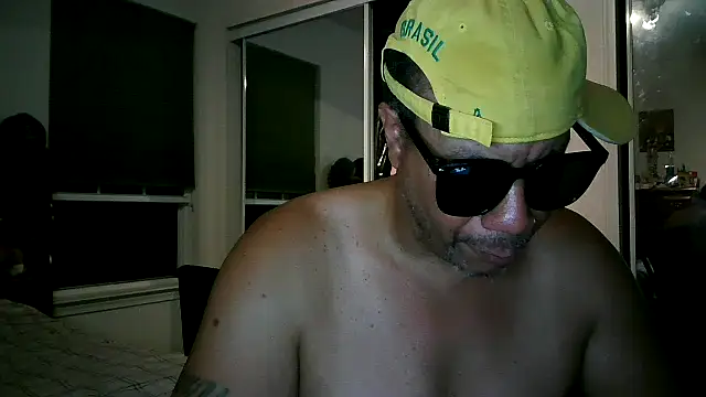 Snapshot of pimpdaddy4ever chatting on 11, 6, 2026 pimpdaddy4ever online show from 11, 6, 2026
