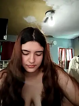 Snapshot of Carandrew chatting on 23, 4, 2026 Carandrew online show from 23, 4, 2026