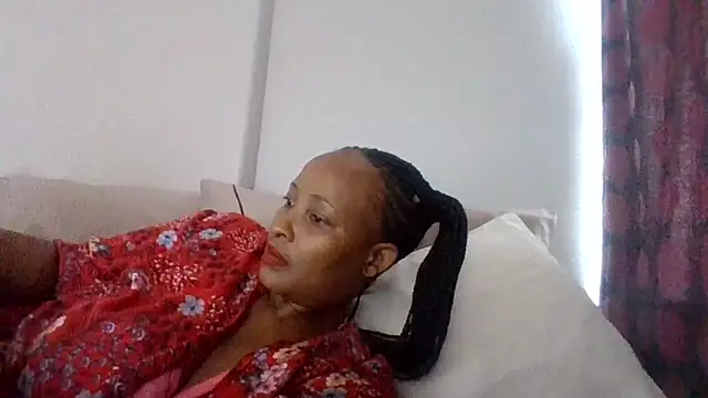 BabeAssXX online show from 5, 11, 2025