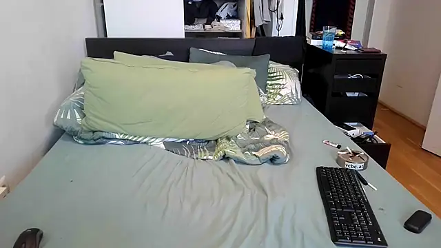 Marconudeboi online show from 1, 3, 2026