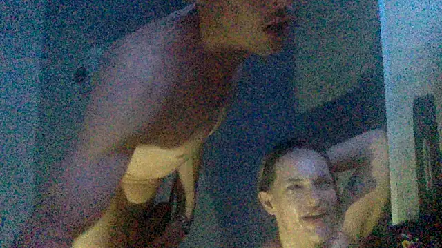 Snapshot of stenzxx chatting on 12, 2, 2025 stenzxx online show from 12, 2, 2025