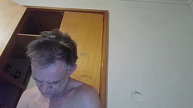 TooFknHorny7676xh online show from 17, 7, 2026