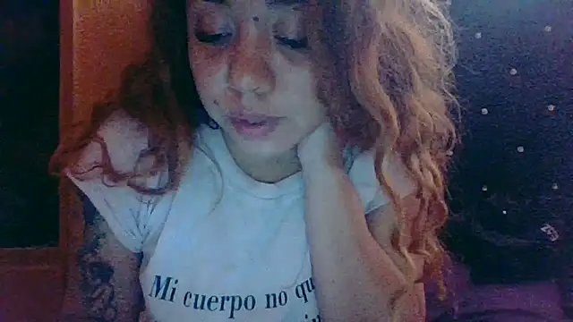 Jennxdolls online show from 17, 4, 2026