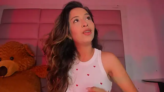 little-Emma online show from 21, 11, 2025