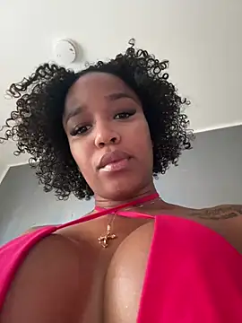 Snapshot of Black_Dolll chatting on 21, 3, 2025 Black Dolll online show from 21, 3, 2025