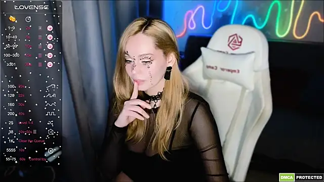 Bad Girl009 online show from 18, 10, 2025