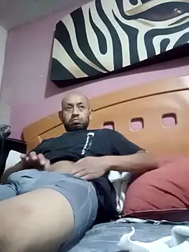 pineda1689 online show from 22, 3, 2025