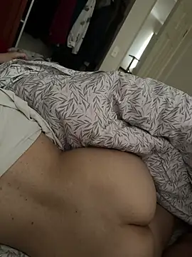 Reinacatchile online show from 15, 12, 2024