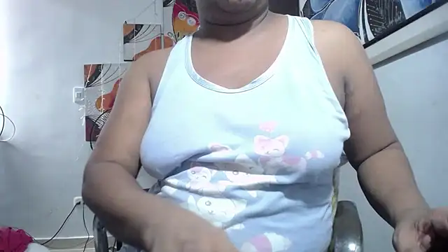 Snapshot of tsbigcock10incock chatting on 21, 5, 2026 tsbigcock10incock online show from 21, 5, 2026