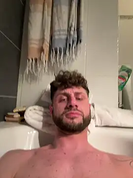 Snapshot of michifolli92 chatting on 13, 3, 2025 michifolli92 online show from 13, 3, 2025