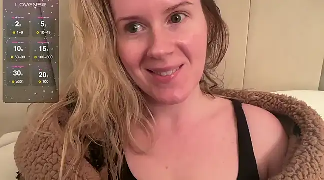 Snapshot of redheadrosie69 chatting on 9, 3, 2025 redheadrosie69 online show from 9, 3, 2025