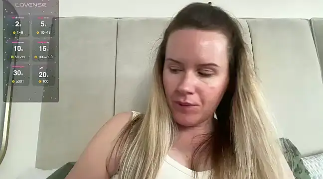 Snapshot of redheadrosie69 chatting on 10, 3, 2025 redheadrosie69 online show from 10, 3, 2025