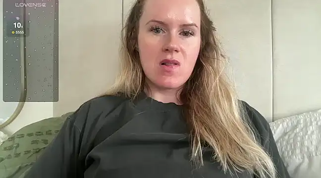 Snapshot of redheadrosie69 chatting on 13, 3, 2025 redheadrosie69 online show from 13, 3, 2025