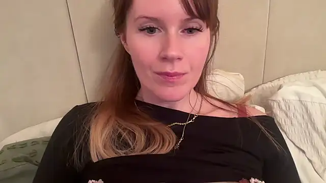 redheadrosie69 online show from 12, 11, 2025
