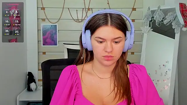 Josephine Kiss online show from 24, 12, 2024