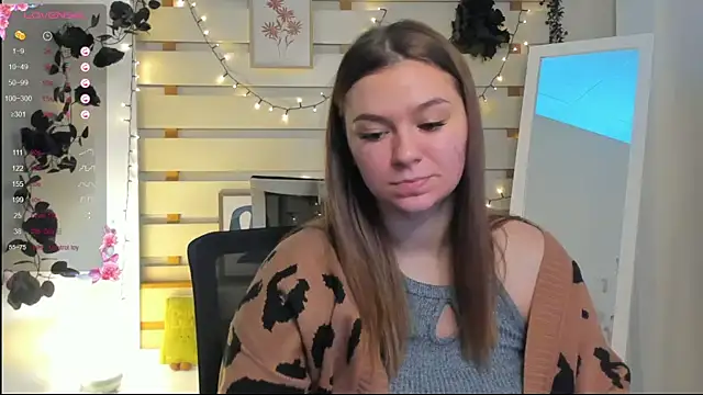 Josephine Kiss online show from 5, 3, 2026