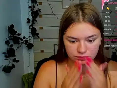 Snapshot of Josephine_Kiss chatting on 3, 7, 2026 Josephine Kiss online show from 3, 7, 2026