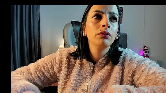 Snapshot of Jayden_Jonnes chatting on 28, 12, 2024 Jayden Jonnes online show from 28, 12, 2024