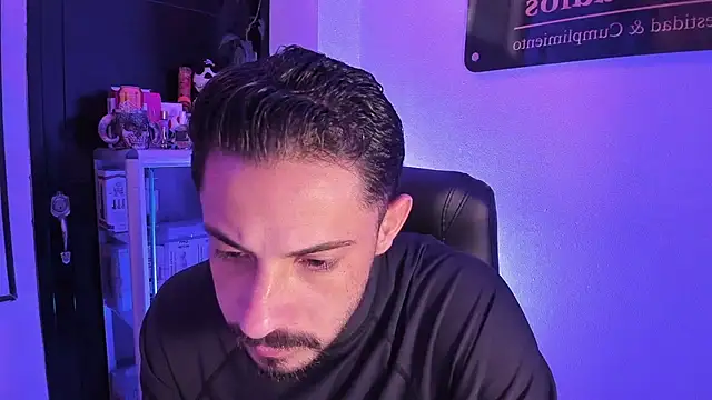 Snapshot of Erick_Wall chatting on 1, 6, 2026 Erick Wall online show from 1, 6, 2026