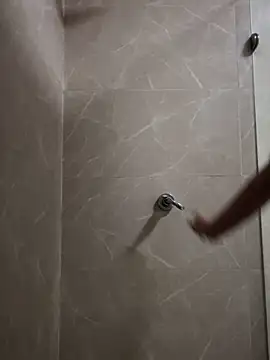 Lorraine Leon online show from 19, 3, 2025