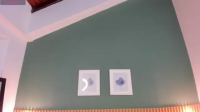  anavictoria  online show from 28, 10, 2025