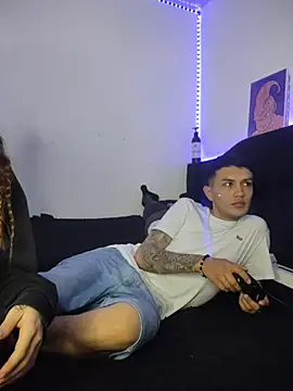 Tifanny Sweett online show from 14, 11, 2025