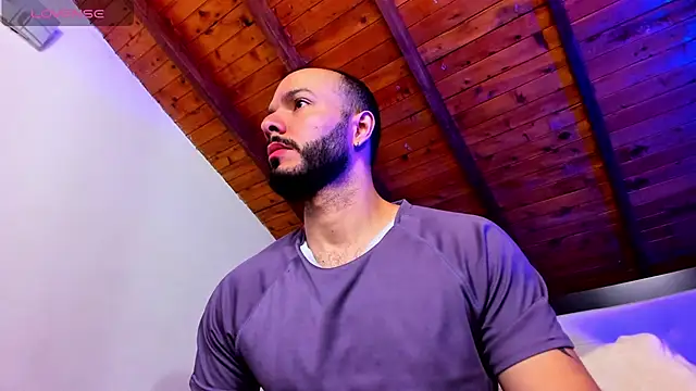 Tom Bailey online show from 5, 2, 2026