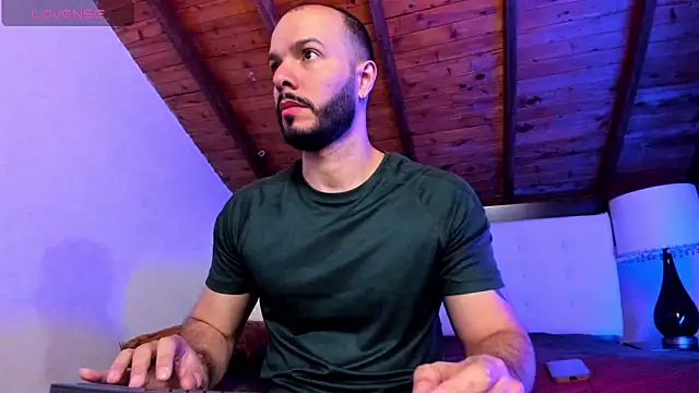 Tom Bailey online show from 16, 2, 2026