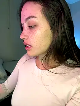 MisFrekcles  online show from 6, 12, 2024