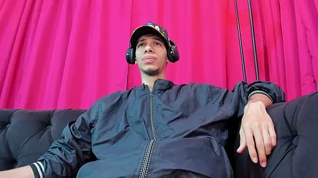 Snapshot of TomyMosterCock chatting on 8, 2, 2025 TomyMosterCock online show from 8, 2, 2025