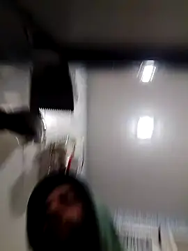 Snapshot of bearguy998 chatting on 3, 2, 2025 bearguy998 online show from 3, 2, 2025