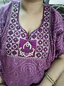 cuteyqueen online show from 12, 3, 2026