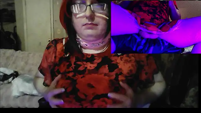 Snapshot of Lillyrosexxx chatting on 1, 7, 2026 Lillyrosexxx online show from 1, 7, 2026