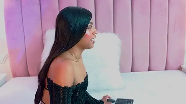 Snapshot of KimberlyCutee chatting on 20, 6, 2026 KimberlyCutee online show from 20, 6, 2026