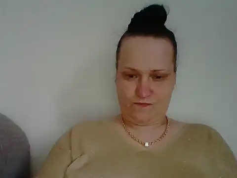  squirty cum lady  online show from 1, 2, 2025