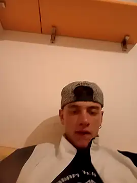 Gibboto online show from 24, 9, 2025