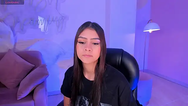 AllyJensen online show from 8, 2, 2025