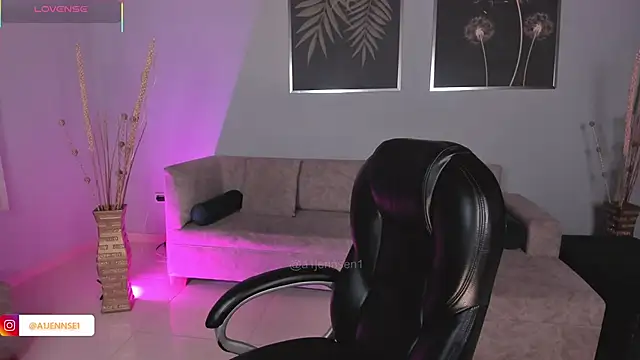 AllyJensen online show from 21, 10, 2025