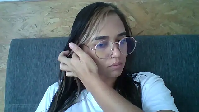 trianabell online show from 21, 12, 2025