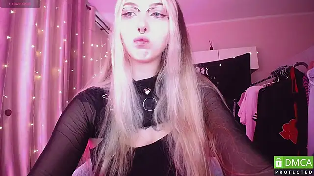 Snapshot of JustMeowGirl chatting on 26, 6, 2026 JustMeowGirl online show from 26, 6, 2026