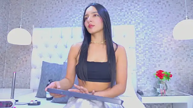 MiaSweeths online show from 18, 11, 2025