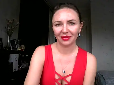 AngelinaLove28 online show from 11, 10, 2025