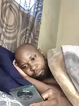 Snapshot of Stallion100 chatting on 19, 12, 2024 Stallion100 online show from 19, 12, 2024