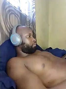 Snapshot of Stallion100 chatting on 22, 12, 2024 Stallion100 online show from 22, 12, 2024