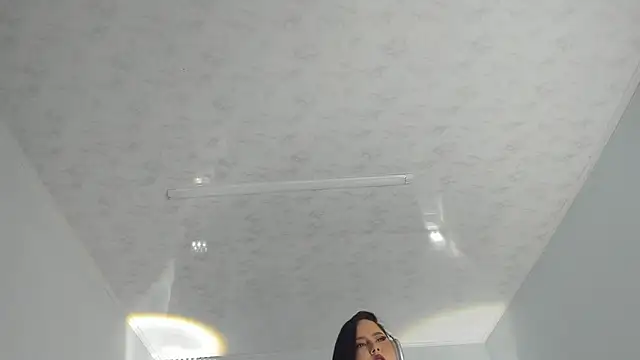 Karmilla Rosse online show from 28, 2, 2026