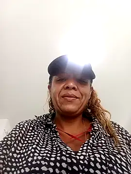 Snapshot of Surreyaa chatting on 11, 12, 2024 Surreyaa online show from 11, 12, 2024