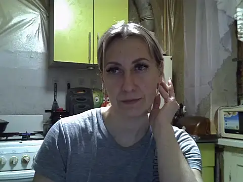 AshleyXHoney online show from 22, 11, 2025