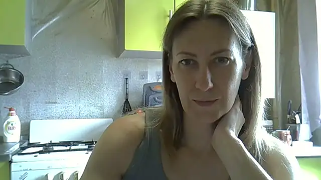 Snapshot of AshleyXHoney chatting on 18, 6, 2026 AshleyXHoney online show from 18, 6, 2026