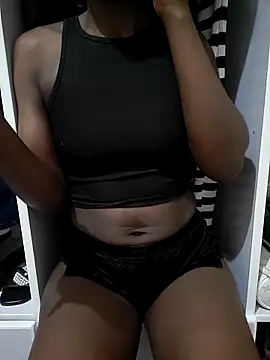 julietunderwoood online show from 6, 11, 2025